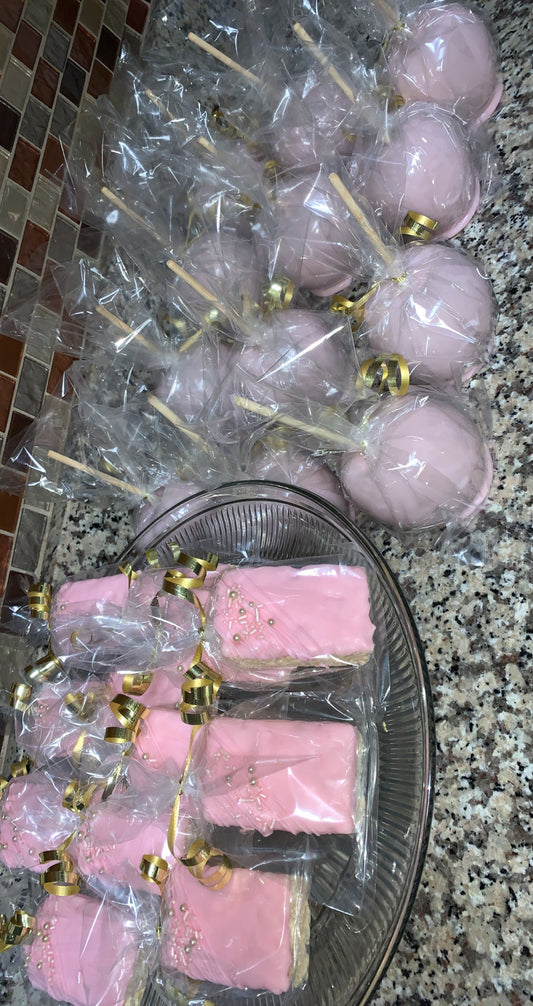 White chocolate dipped rice crispy